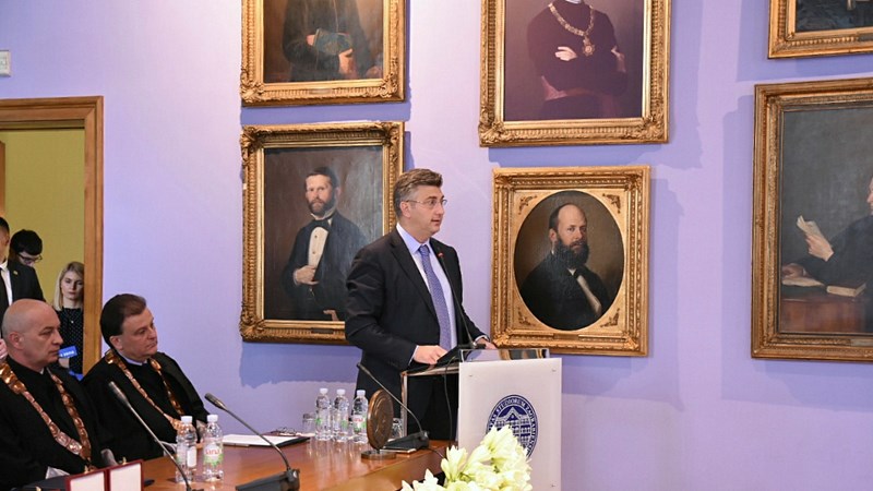 Predsjednik Vlade na Danu Sveučilišta u Zagrebu: Ulaganje u znanost i obrazovanje ulaganje je u budućnost Hrvatske 